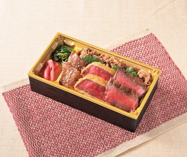 【米沢 琥珀堂】「米沢牛ステーキ＆牛カツ＆カルビ焼肉弁当」