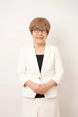 代表取締役 中村恒瑛（正面）