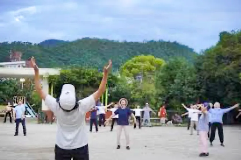 ラジオ体操の様子2