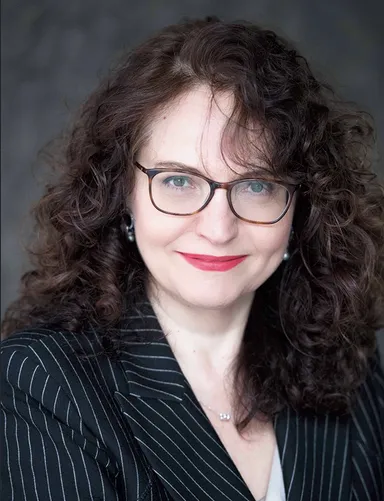 カルメン・サントーロ氏