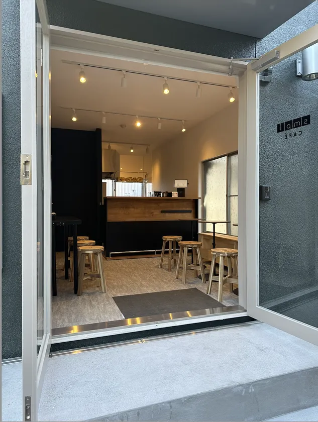 古民家リノベーションカフェ「SMPL CAFE」外観