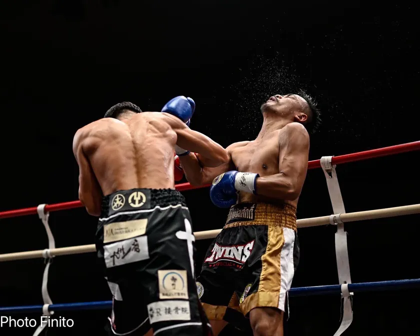 2R 1分50秒でKO勝利