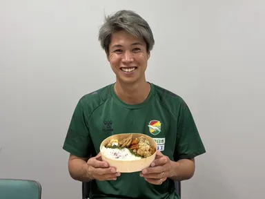 05鳥海晃司選手_手持ち