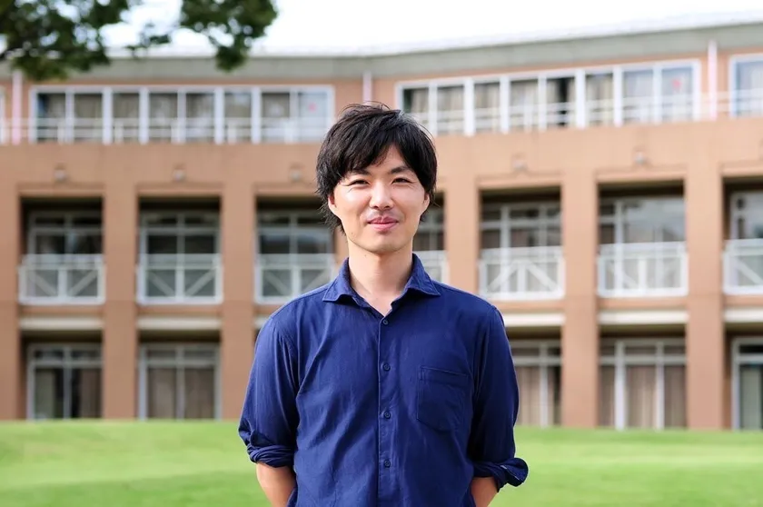 著者 尹 龍貴(ゆん たつき)氏 近影