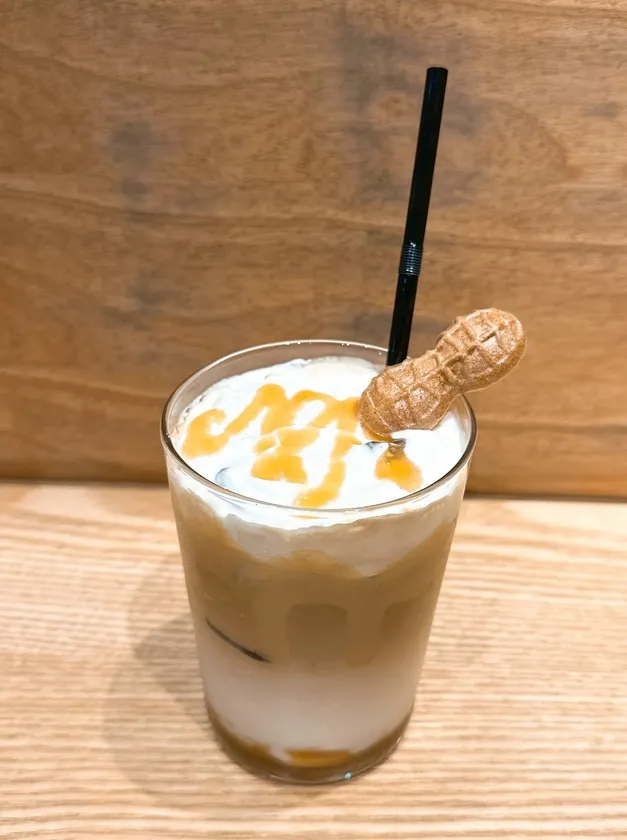 アイスピーナッツキャラメルラテ