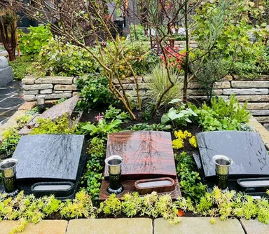 花木をバランスよく植