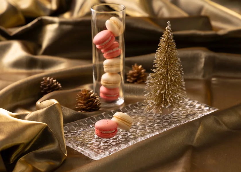 ディナータイムWEB予約限定特典:クリスマスマカロン