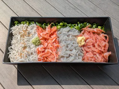 「静岡県桜えび・しらす堪能重」