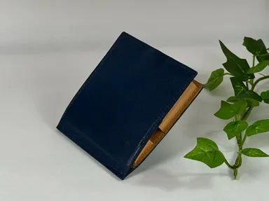 シンクネイビー