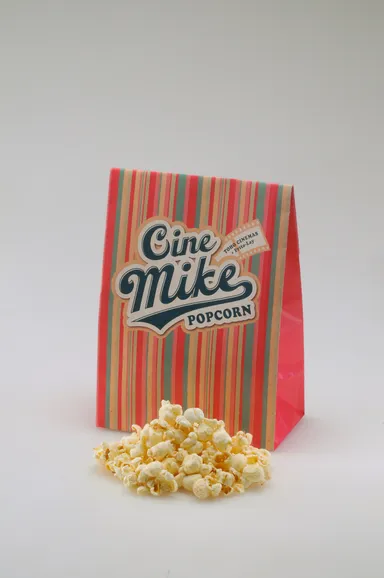 「シネマイク」パッケージ