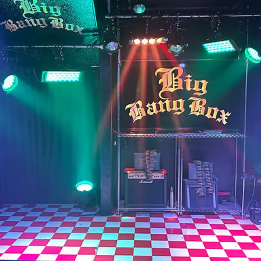 ビッグバンボックスステージ