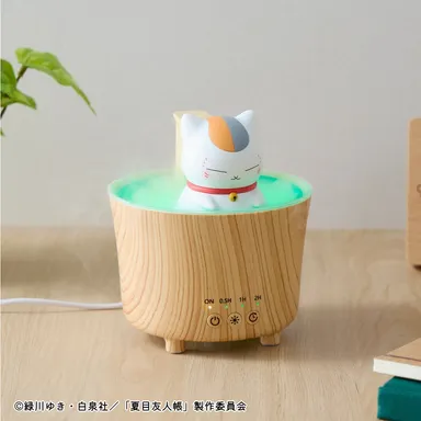 湯船には下から優しく照らすLEDライトを内蔵