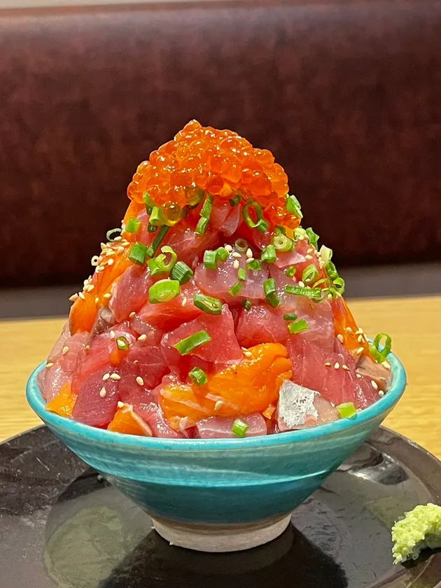 海鮮てっぺん丼