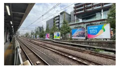 第45回原宿ファッションジョイボード文化展写真(JR原宿駅側)　