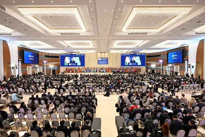 第43回ユネスコ総会開会式