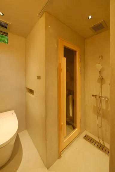 トイレ・サウナ(写真：鳥村鋼一)