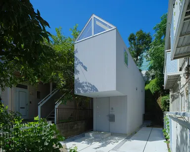 外観(1)(写真：鳥村鋼一)