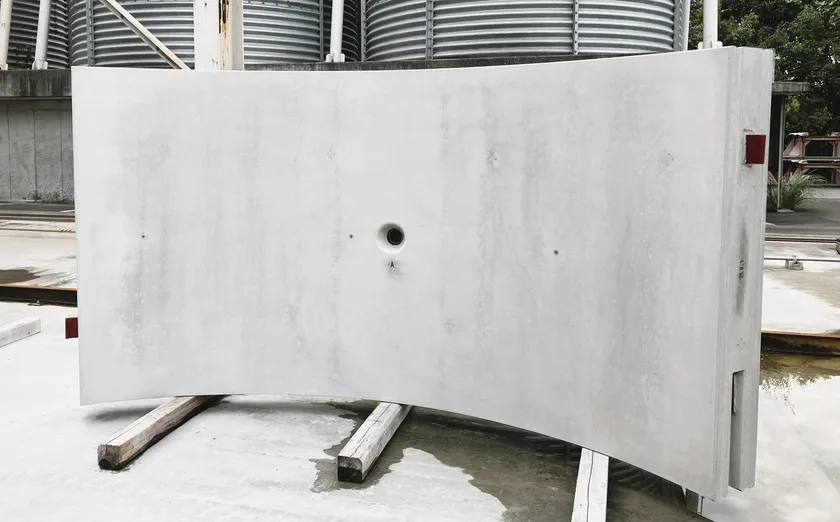 写真1:下水道用低炭素セグメントの試作品