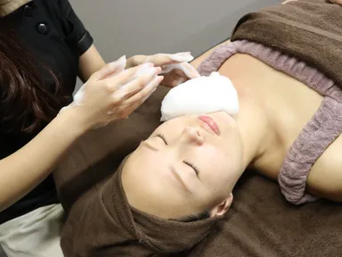 直接肌から取り入れる高濃度コラーゲン泡