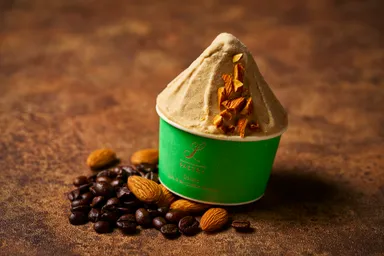 シルベッタフェスティバル優勝ジェラート「カフェアーモンド ベルガモット風味」