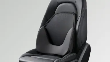 人間工学に基づいた立体デザインを採用