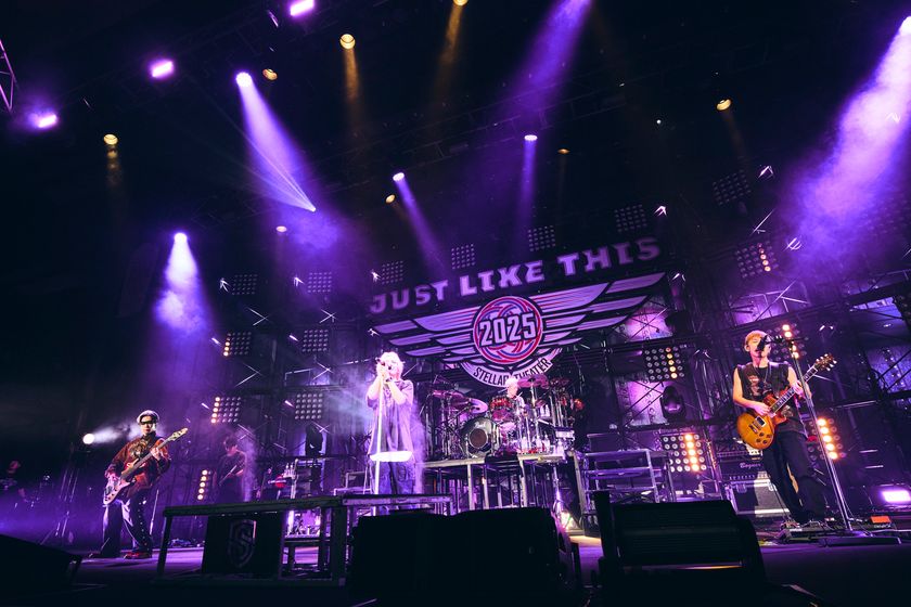 【MUSIC ON! TV（エムオン!）】
SPYAIR
単独野外ライブ「JUST LIKE THIS 2025」
SPYAIRが手掛けた歴代アニメソング満載の
DAY2「History of ANIME」を独占放送！
エムオン!で11/30(日)夜11時～オンエア！
サイン入りTシャツプレゼントキャンペーン実施中！