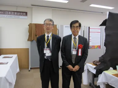 実行委員長 吉村氏(右)と当協会理事長 杉田