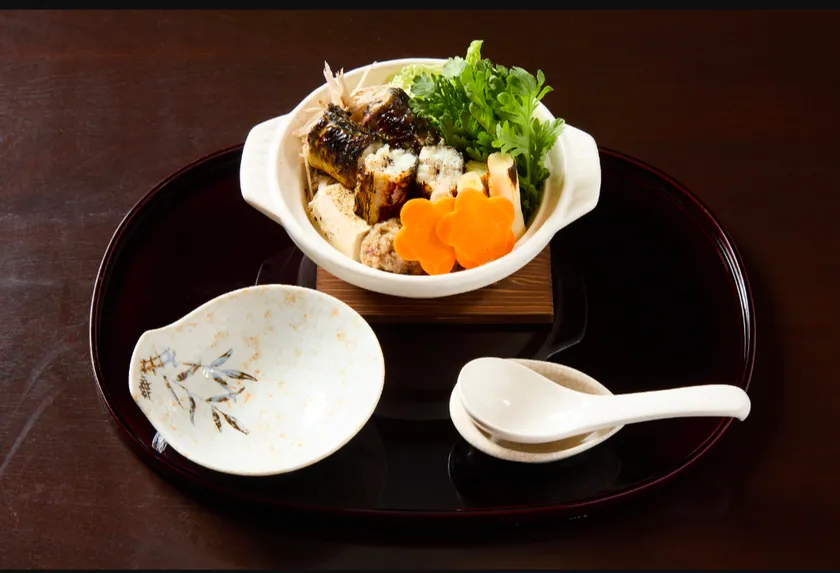 丸焼きうなぎ鍋単体