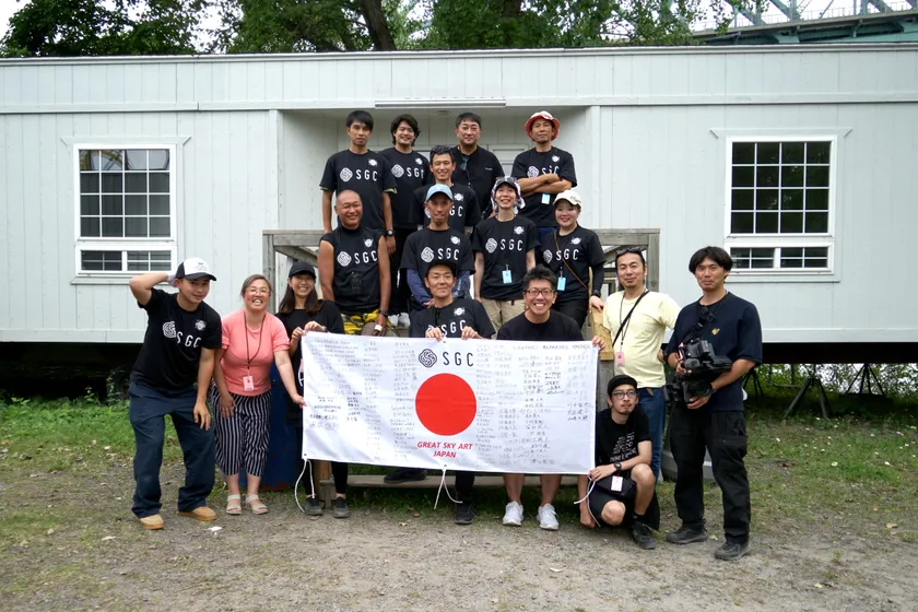 「モントリオール国際花火競技大会2025」日本チーム集合写真