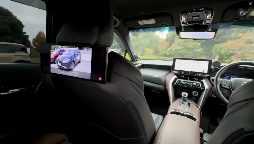 家族で楽しむ車内