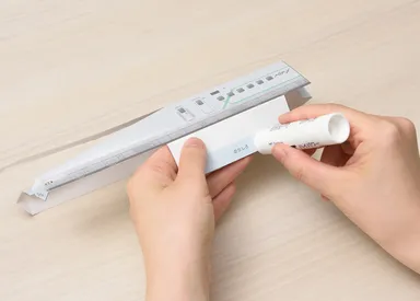 のりで貼るだけ