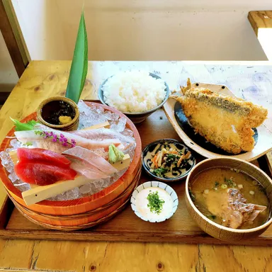 フィニッシュホールド定食～カマス堪能定食～