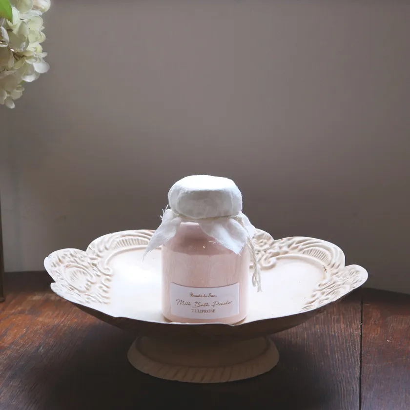 温泉成分配合のミルクバスパウダー