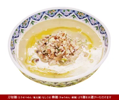 揚州濃厚塩ラーメン