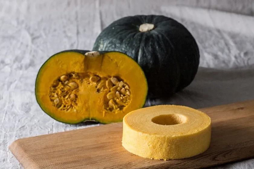 【ほっくりかぼちゃがおいしい、パンプキンバウムクーヘン】