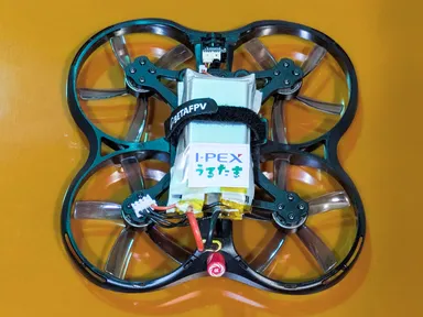 飛行テストで使用したマイクロドローン