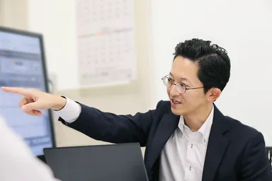 ロジスティクス部 企画課 課長 井上様