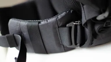 腰ベルトアップ