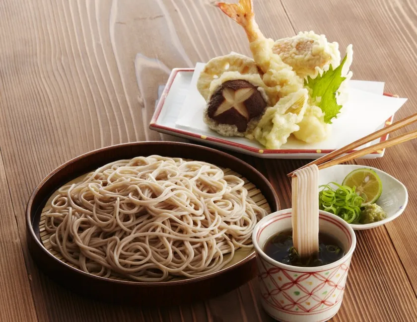 コシとのど越しのあるナナサン年越しそば