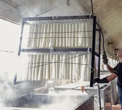 精練工場見学オープンファクトリー