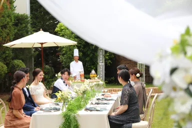プライベートガーデンでの会食