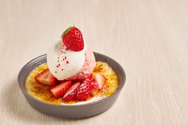 日の出たまごのクレームブリュレ