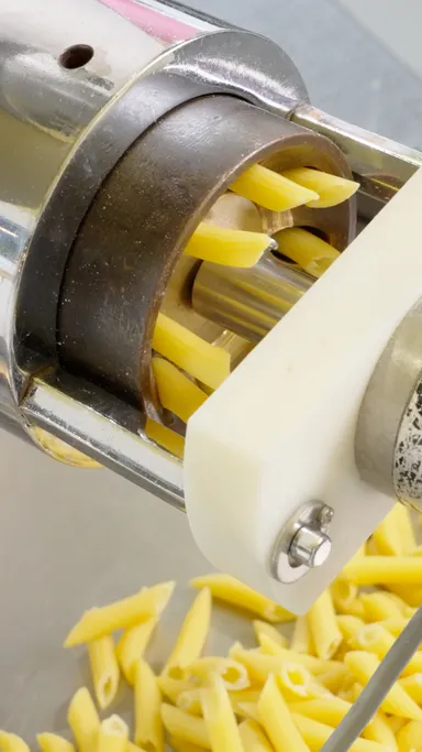 毎日手作りのダニエルズの生パスタ(2)