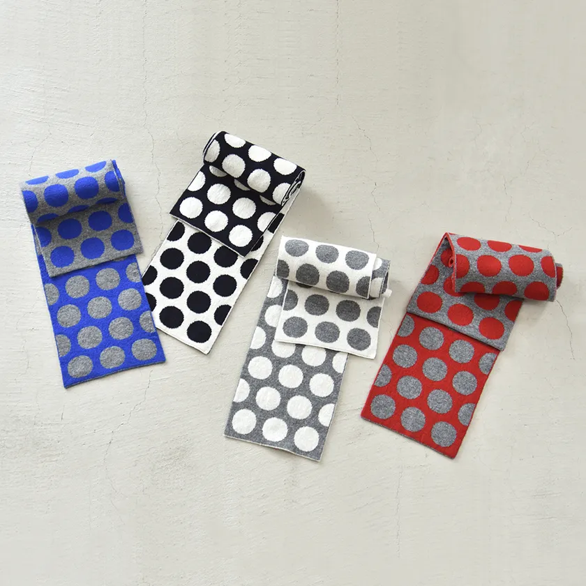 ちくちくしないマフラー(ドット)