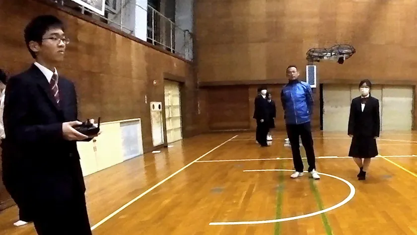 ドローン操縦体験