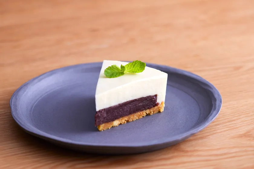 【アンコロカフェ】「あんこレアチーズケーキ」