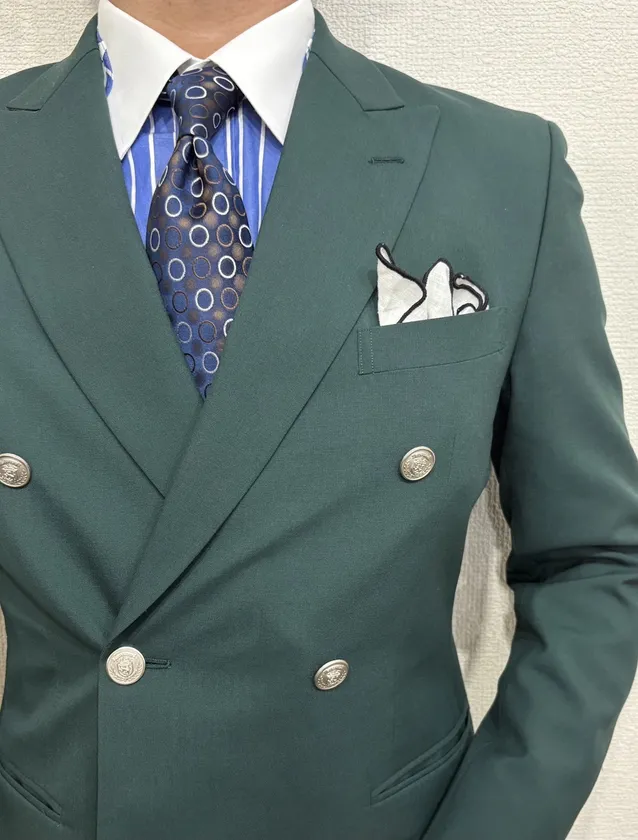 グリーンスーツ