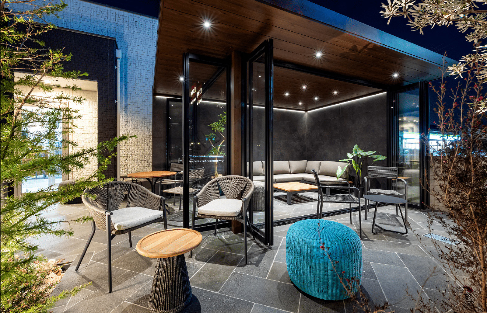 SCOLARO社パラソル 使用イメージ