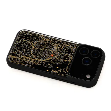 FLASH 東京回路線図 iPhone 17 Pro ケース　黒　ななめ