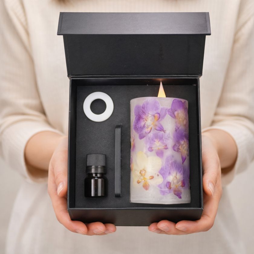 Nama Candleが2/19に
胡蝶蘭LEDアロマキャンドルを発売
胡蝶蘭の美しさと香りを贈る 火を使わないキャンドル